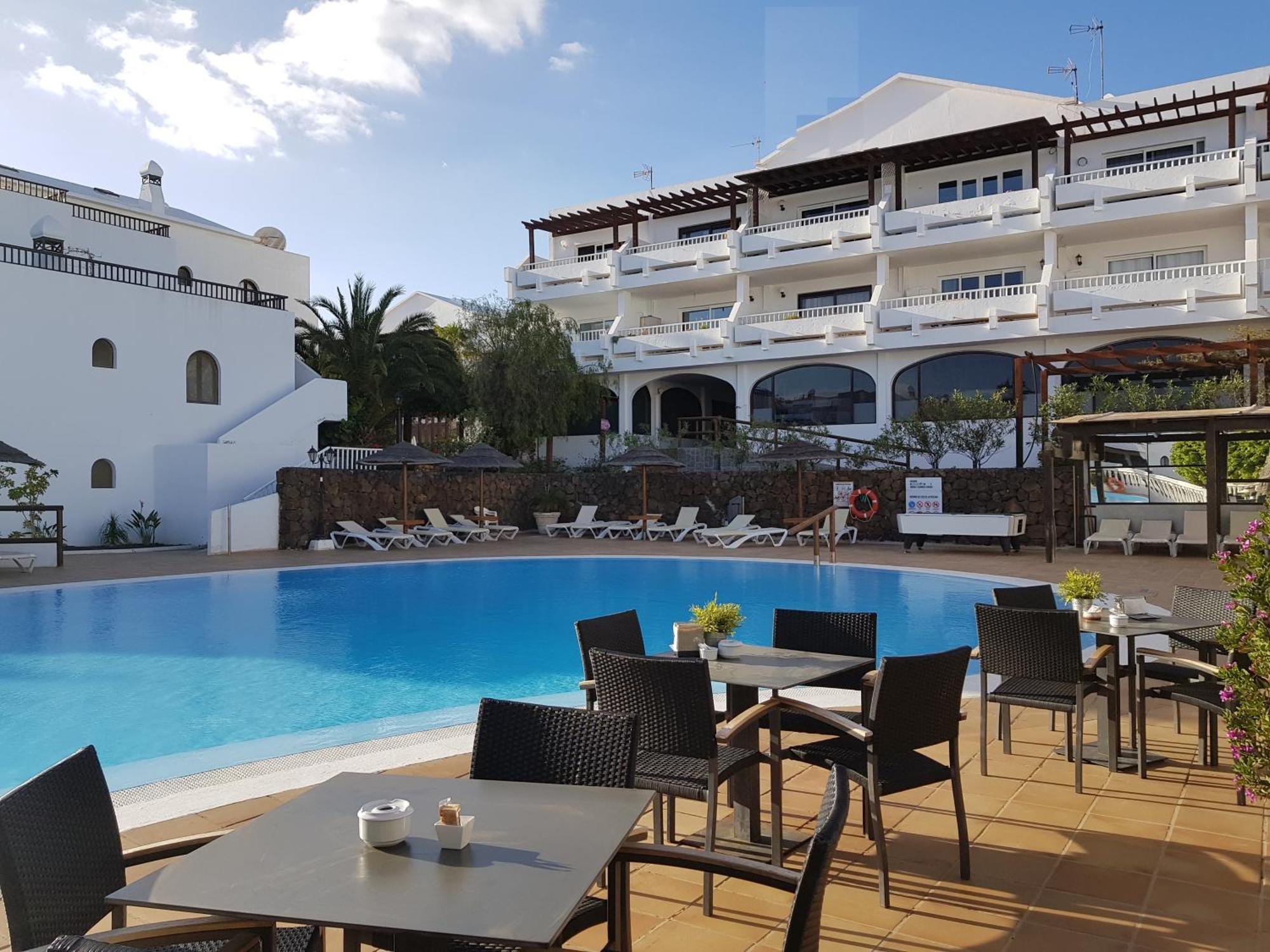 New Pools Wonderful Views Ac Apartment Costa Teguise Bagian luar foto