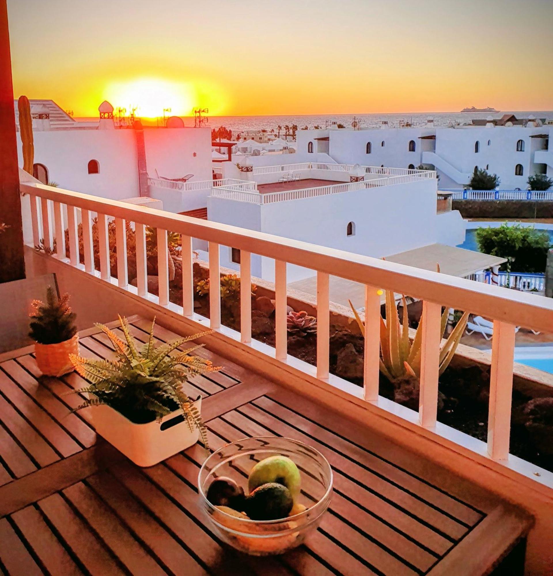 New Pools Wonderful Views Ac Apartment Costa Teguise Bagian luar foto