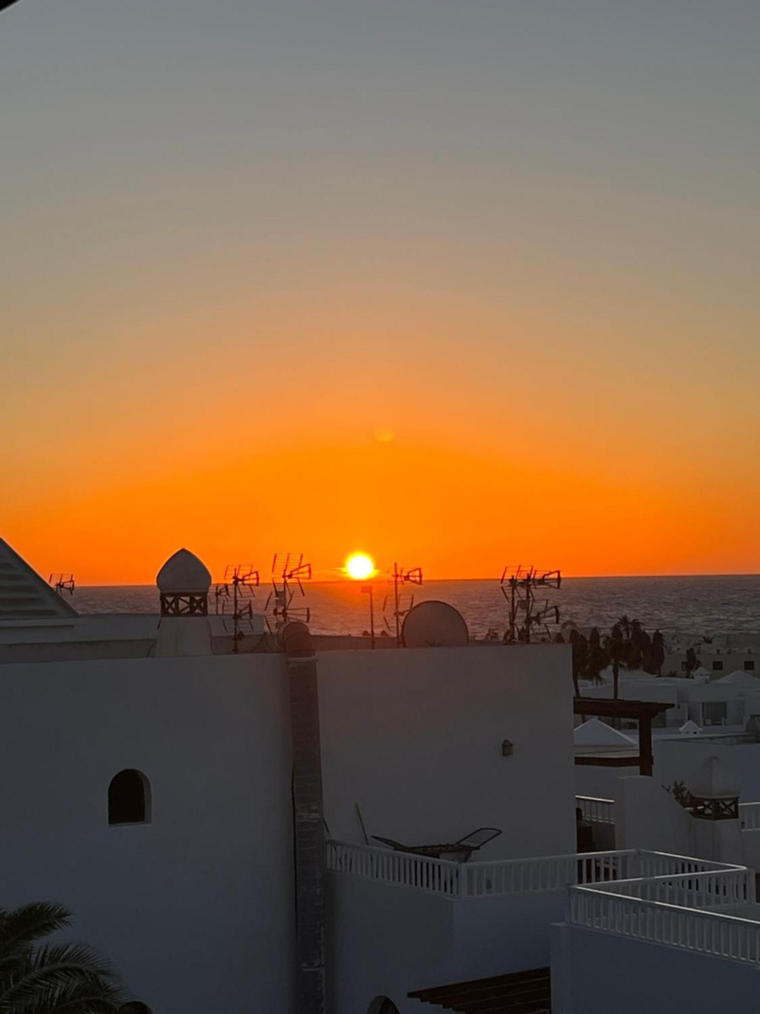 New Pools Wonderful Views Ac Apartment Costa Teguise Bagian luar foto
