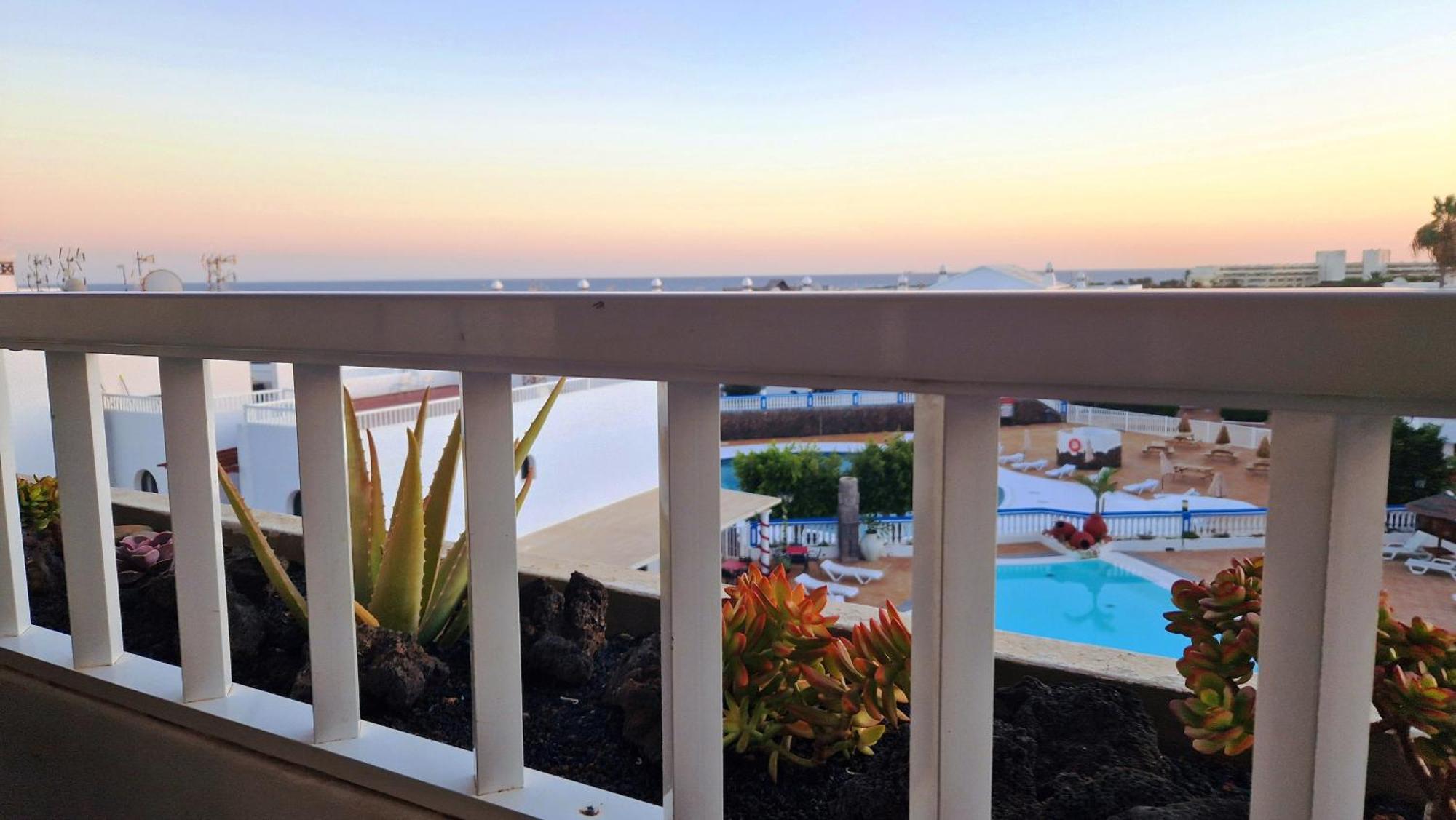 New Pools Wonderful Views Ac Apartment Costa Teguise Bagian luar foto